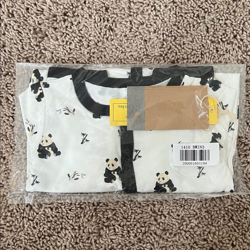 Kyte BABY Black & White Zen Zippered Romper